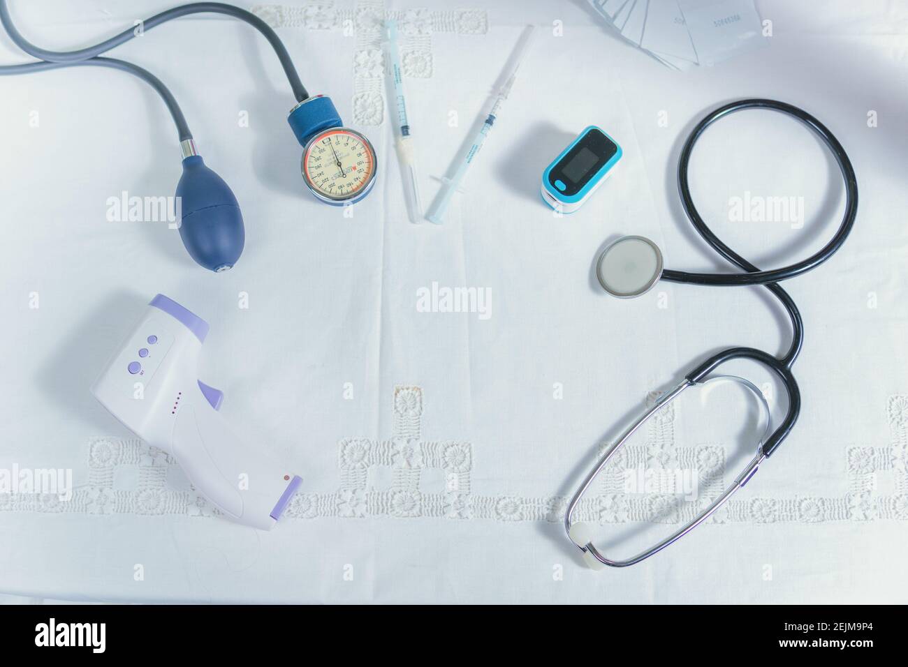 Doctor tools hires stock photography and images Alamy