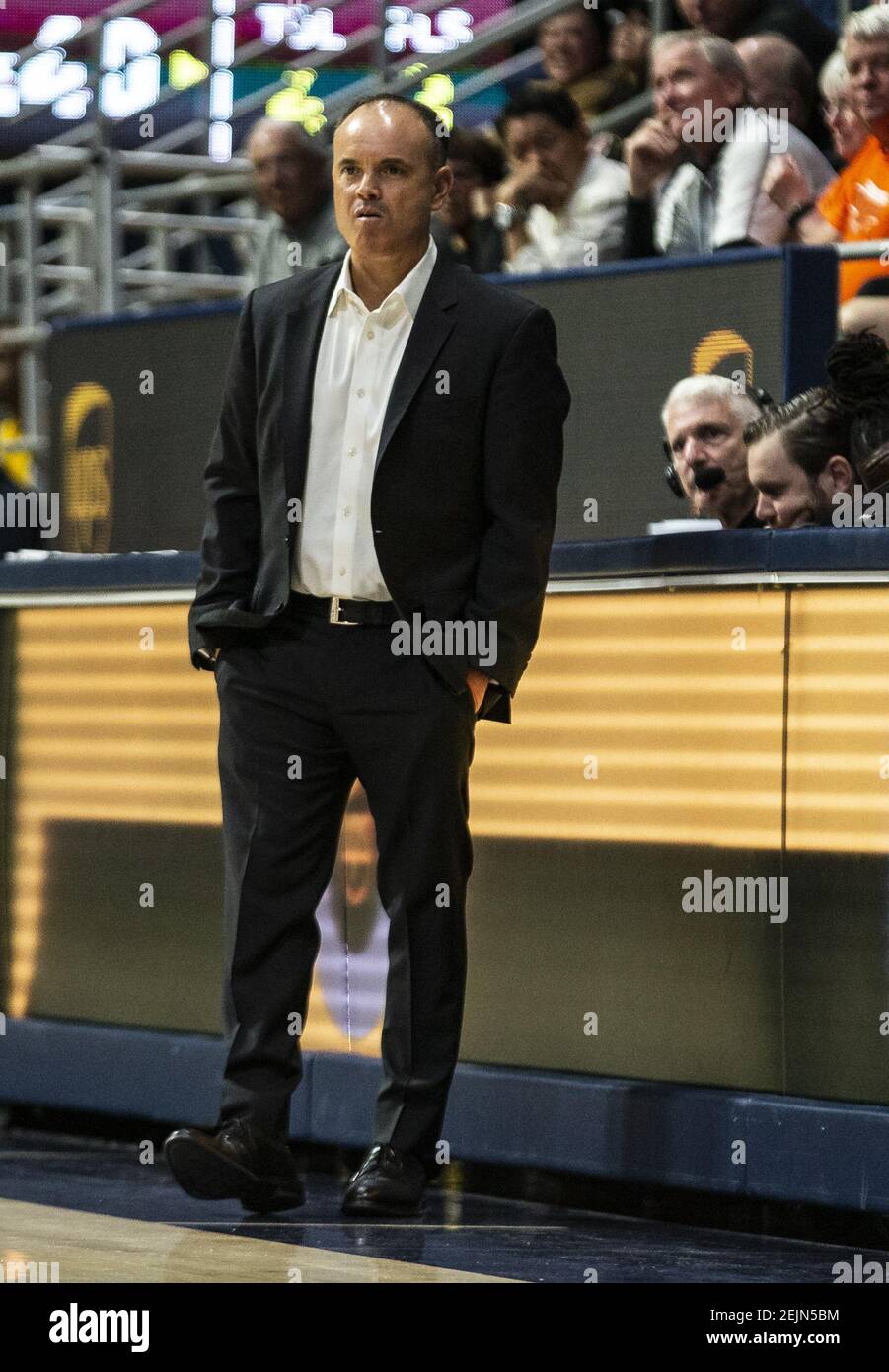 Feb 23, 2020 Berkeley, CA U.S.A. Oregon State Beavers head coach Scott ...