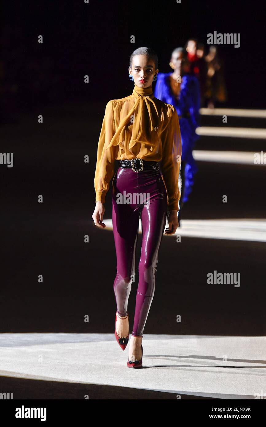 Paris Fashion Week Haute Couture Yves Saint Laurent Yves Saint