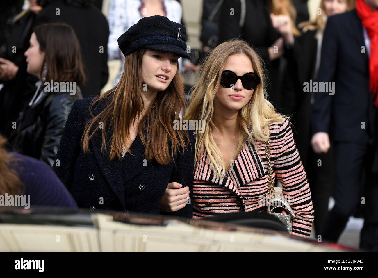 Ophelie Guillermand Sasha Luss People Au Defile Chanel Collection Pret A Porter Automne Hiver 2020 2021 Lors De La Fashion Week A Paris People Leaving The Chanel Fall Winter 2020 2021 Ready To Wear Collection Fashion Show