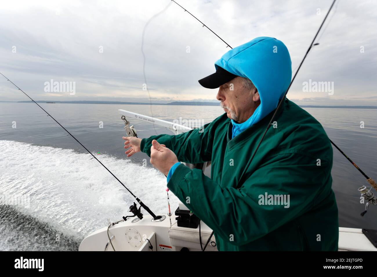 Rod and line squid fishing hi-res stock photography and images - Alamy