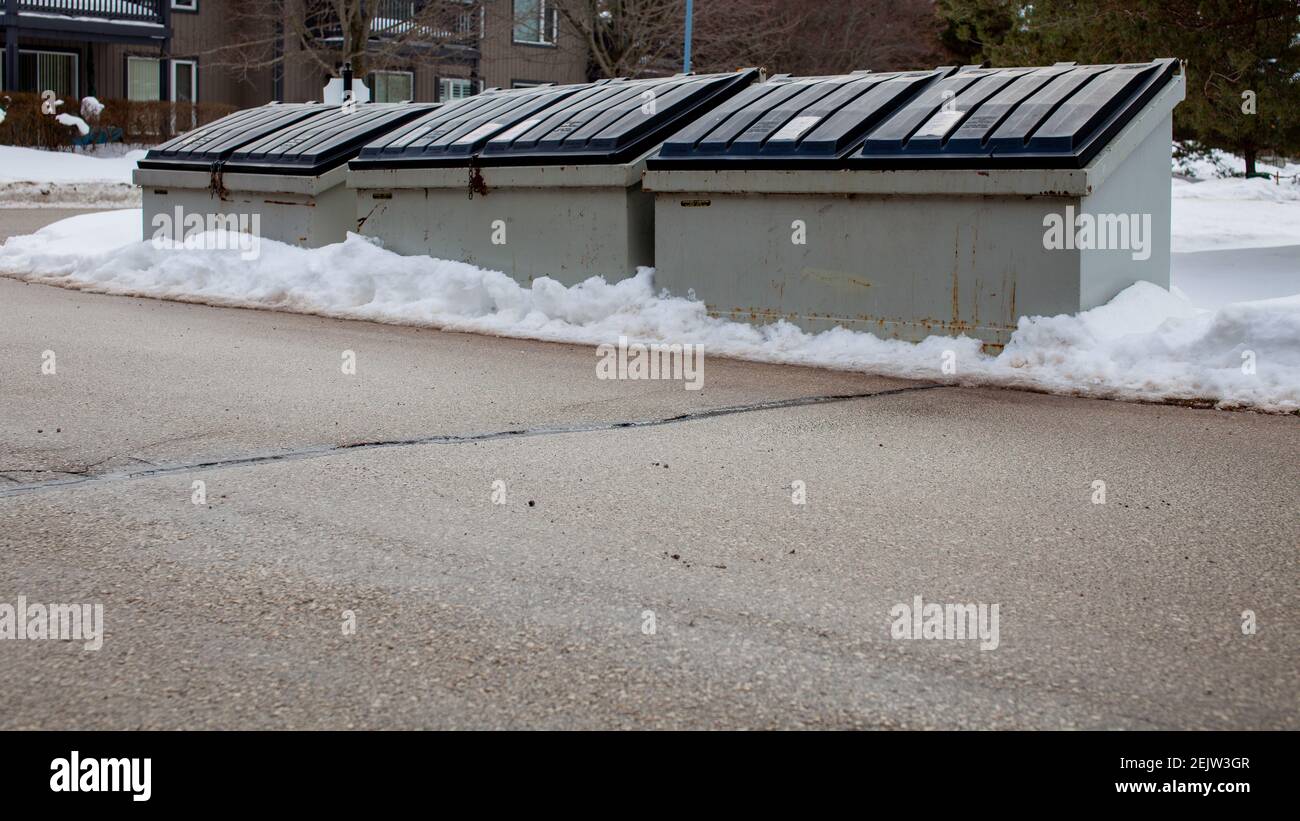 Old metal trash bin hires stock photography and images Alamy