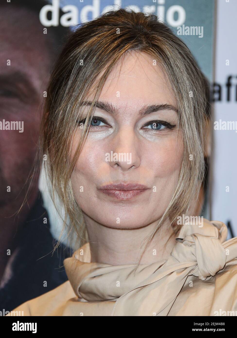 HOLLYWOOD, LOS ANGELES, CALIFORNIA, USA MARCH 11 Director Katherine O'Brien arrives at the