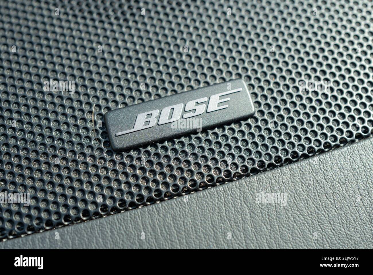 Close-up of logo for luxury speaker company Bose on speaker grill, San  Ramon, California, March 5, 2020. (Photo by Smith Collection/Gado/Sipa USA  Stock Photo - Alamy