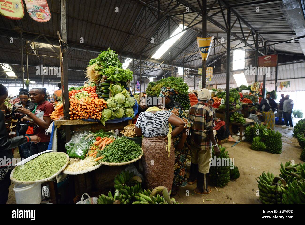 The vibrant Kimironko Market in Kigali, Rwanda Stock Photo Alamy