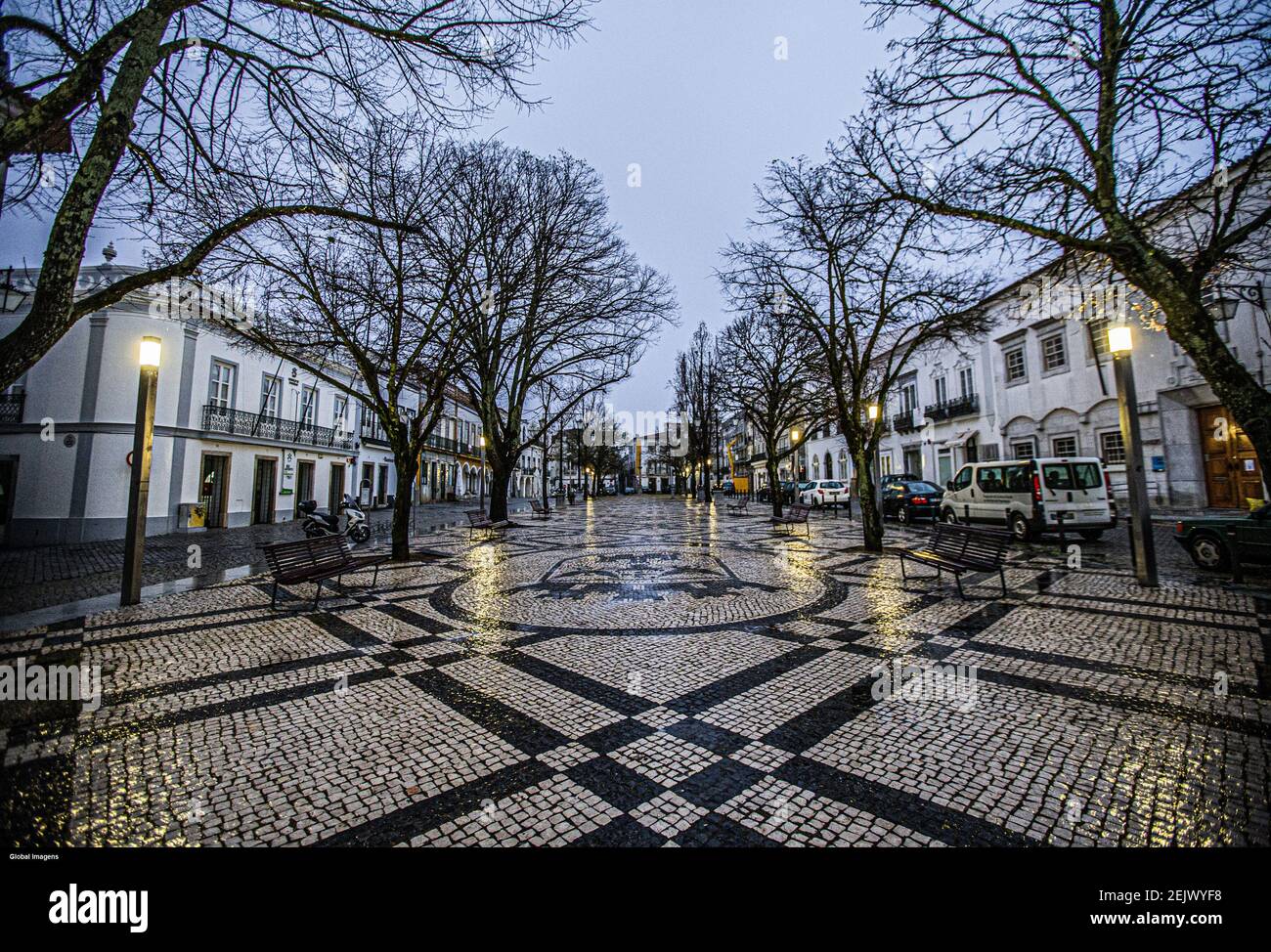 Beja, 3/20/2020 - Praça da República in the historic center of Beja,  presented itself at the end of the afternoon (19h) completely deserted, due  to social isolation measures part of the policies