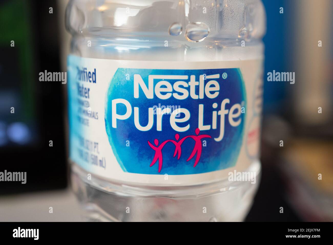 nestle water logo