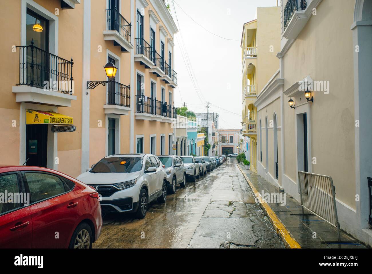 Old san juan puerto rico restaurant hi-res stock photography and images ...