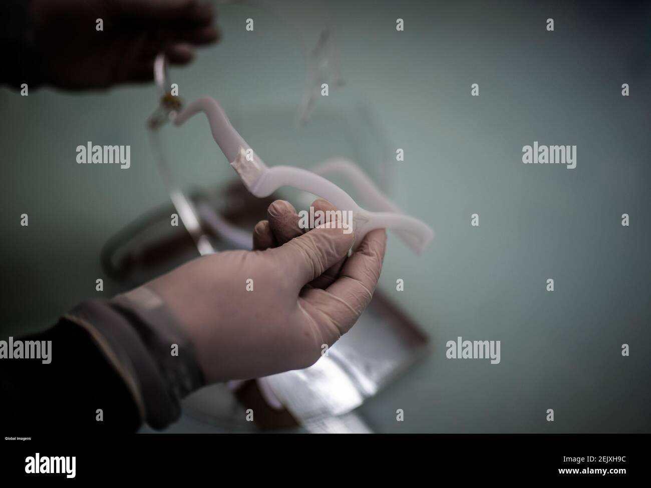 Braga 03 28 The Company Publicidade E Connosco Lda By Carlos Ferreira And Pedro Barbosa From The Media And Advertising Branch For Institutional Clients Developed Visors To Donate To Homes And Health