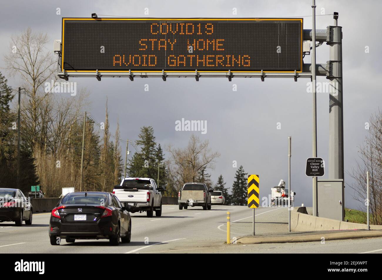 A traffic information sign displaying the message “COVID19 Stay Home