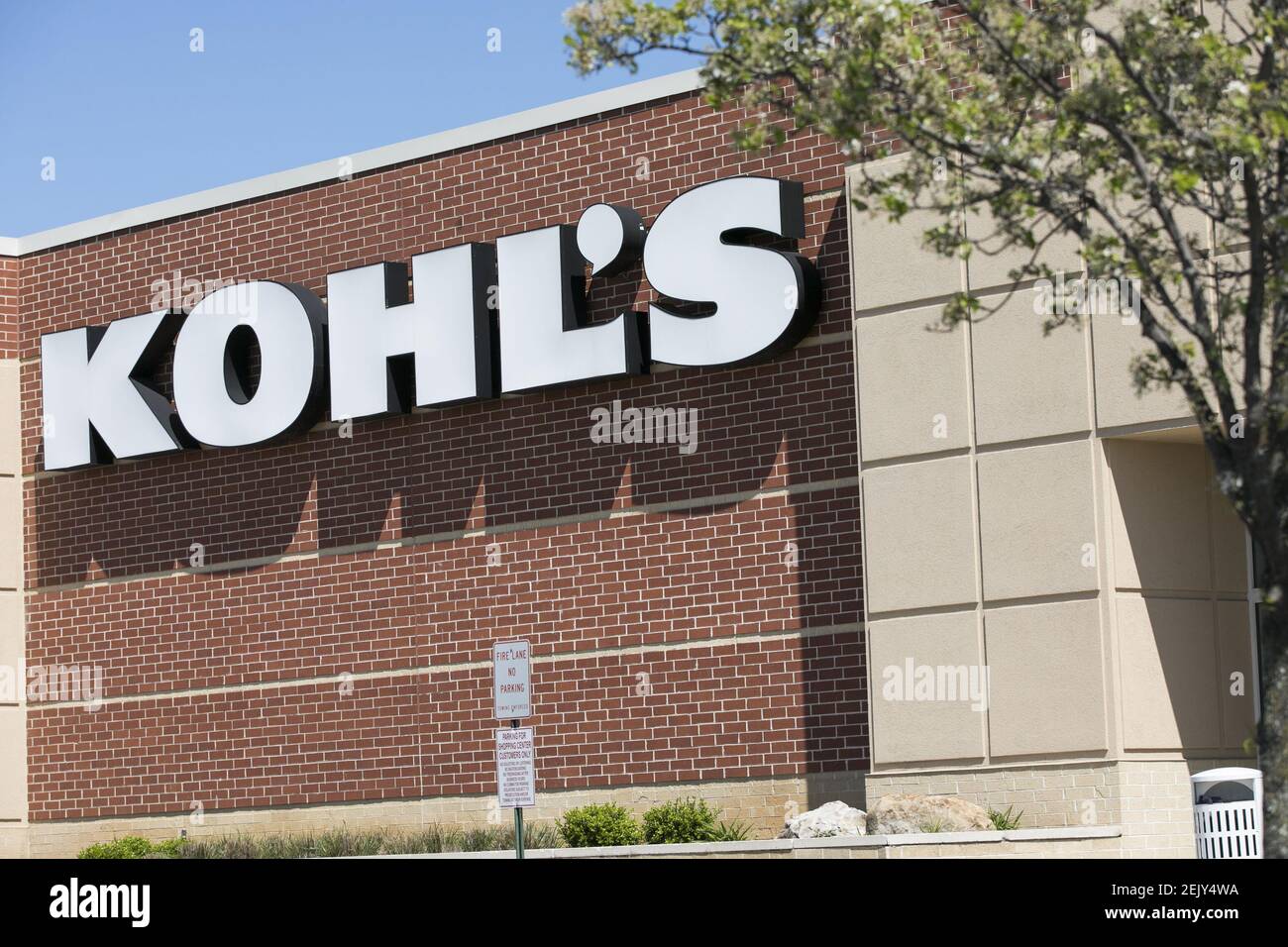 A logo sign outside of a Kohl's retail store location in Stafford