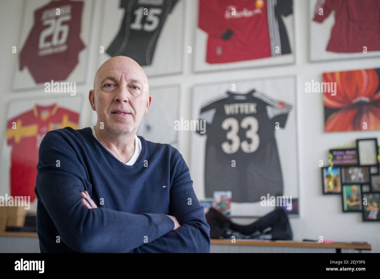 17 February 2021, Bavaria, Röthenbach An Der Pegnitz Peter Hammer, car dealer, stands in his