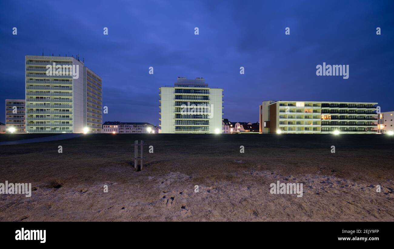 Norderney, Germany. 22nd Feb, 2021. The empty hotels on the beach promenade of the North Sea island of Norderney. Credit: Mohssen Assanimoghaddam/dpa/Alamy Live News Stock Photo