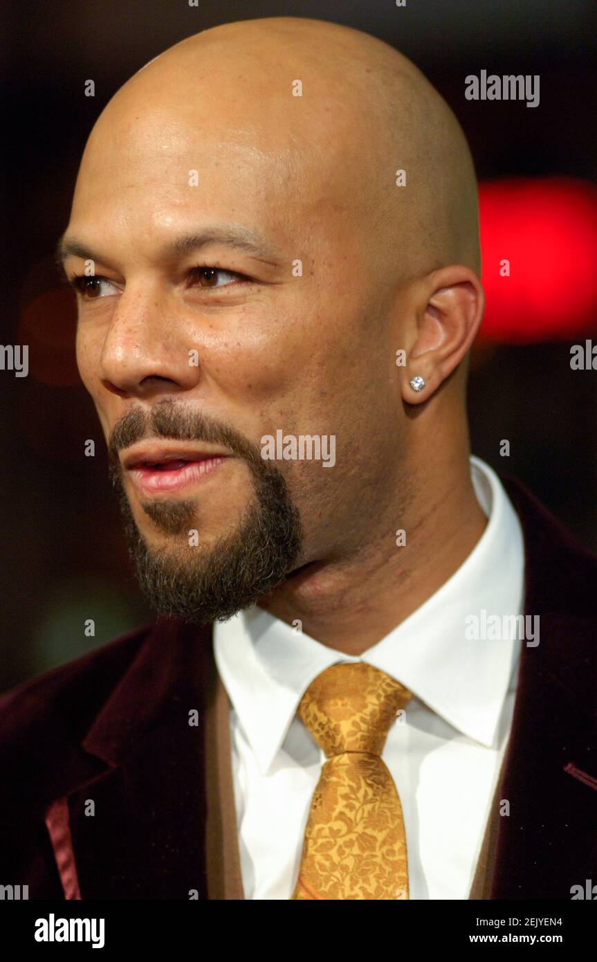 Actor / Rapper Lonnie Rashid Lynn aka Common attends arrivals for the premiere of Smokin' Aces at Grauman's Chinese Theater on January 18, 2007 in Hollywood, California.  Credit: Jared Milgrim/The Photo Access Stock Photo