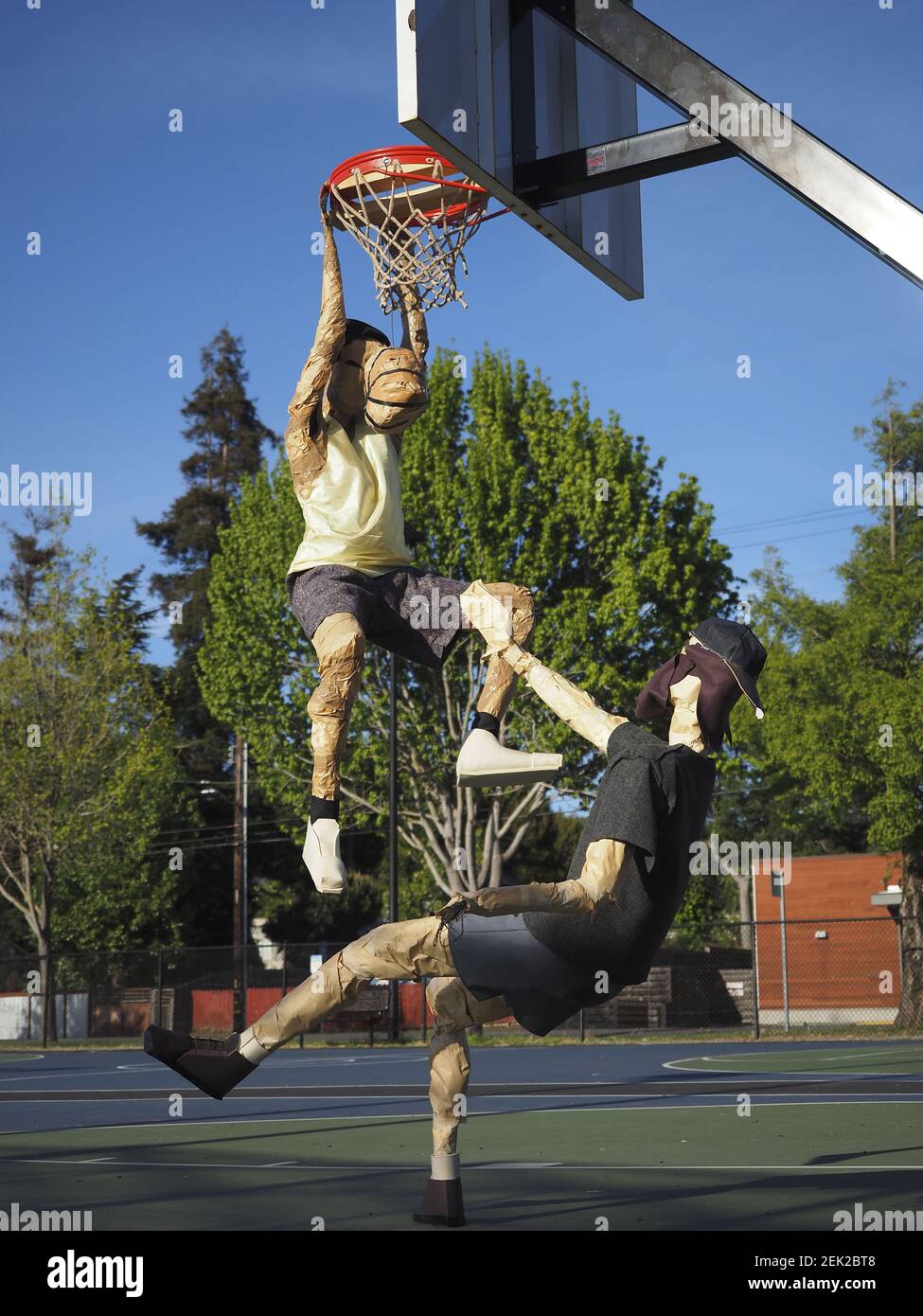 Apr 23 Berkeley California Usa A Paper Statue Titled Ohoop Dreamso By Artist Joe Melamed On Display At Grove Park The Local Newspaper Berkeleyside Received Reader Photos And Posted