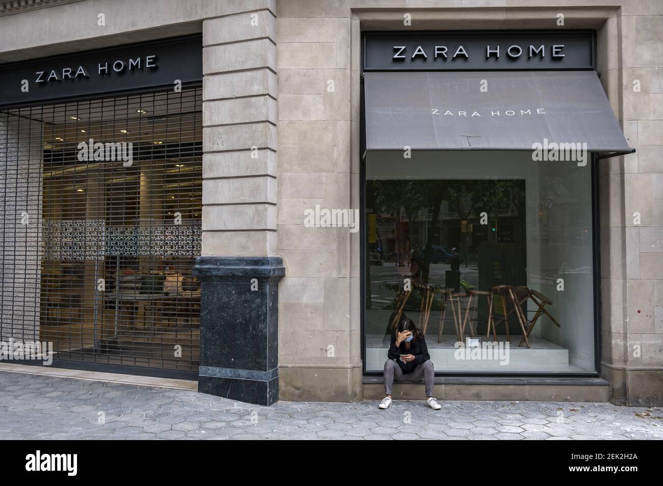 Zara home store hi-res stock photography and images - Page 4 - Alamy