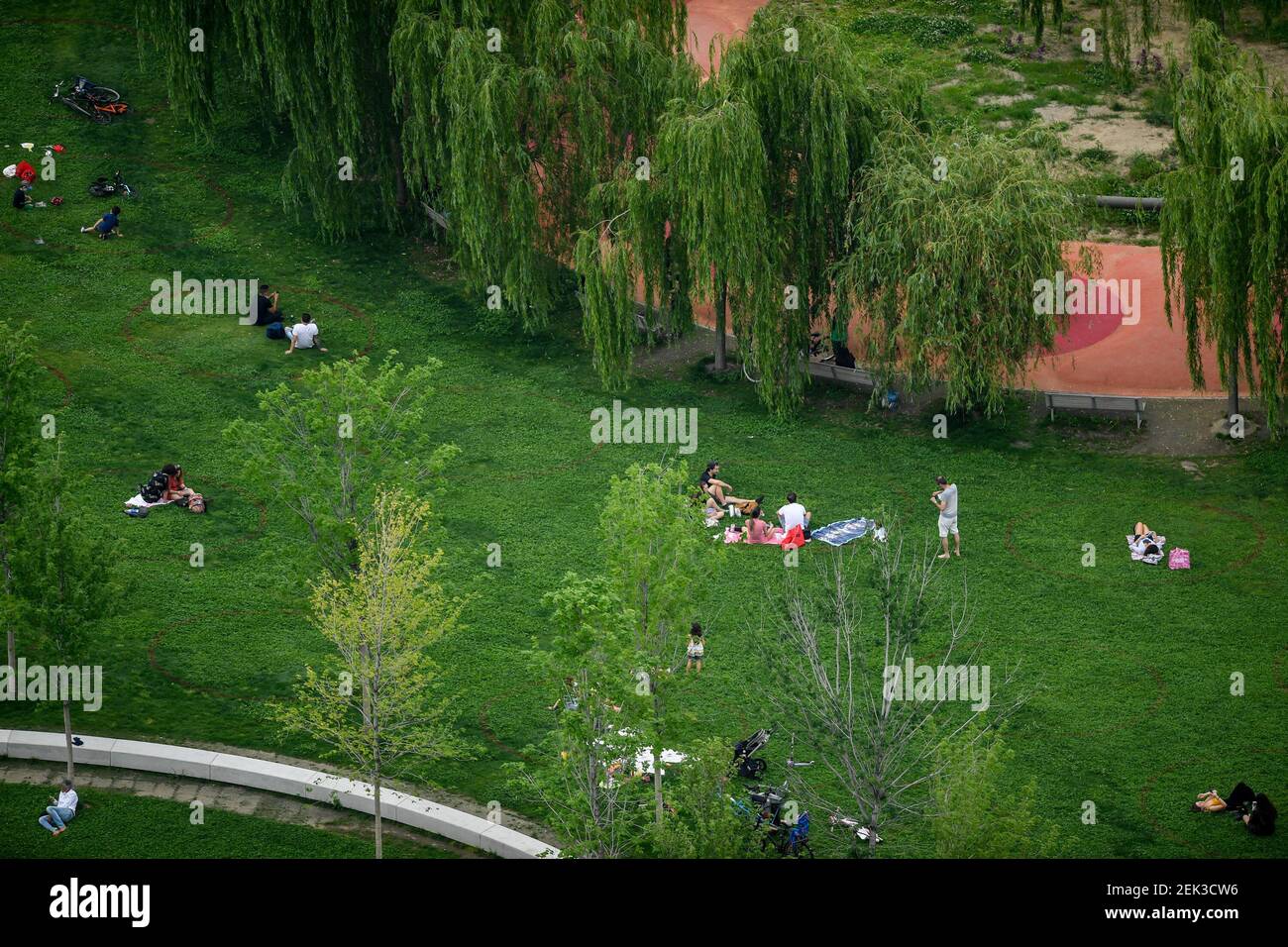 22 May 2020 Milano (Italy) Relax respecting the social distances at the ...