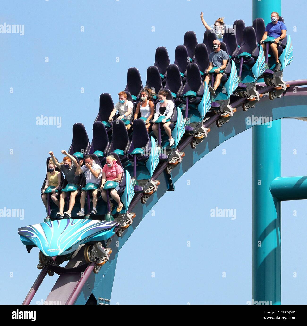 Orlando's Tallest Roller Coaster - SeaWorld's Mako