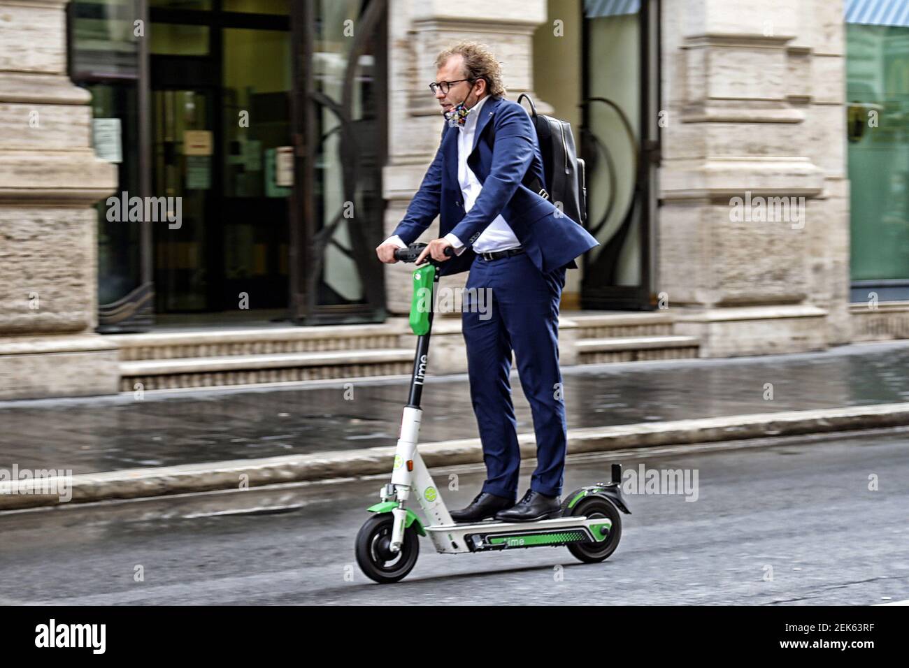 Italian deputy of Democratic Party Luca Lotti drives an electric scooter in  Via del Corso, going to the Chamber of Deputies. Rome (Italy) June 17th  2017 Samantha Zucchi /Insidefoto/Sipa USA Stock Photo -