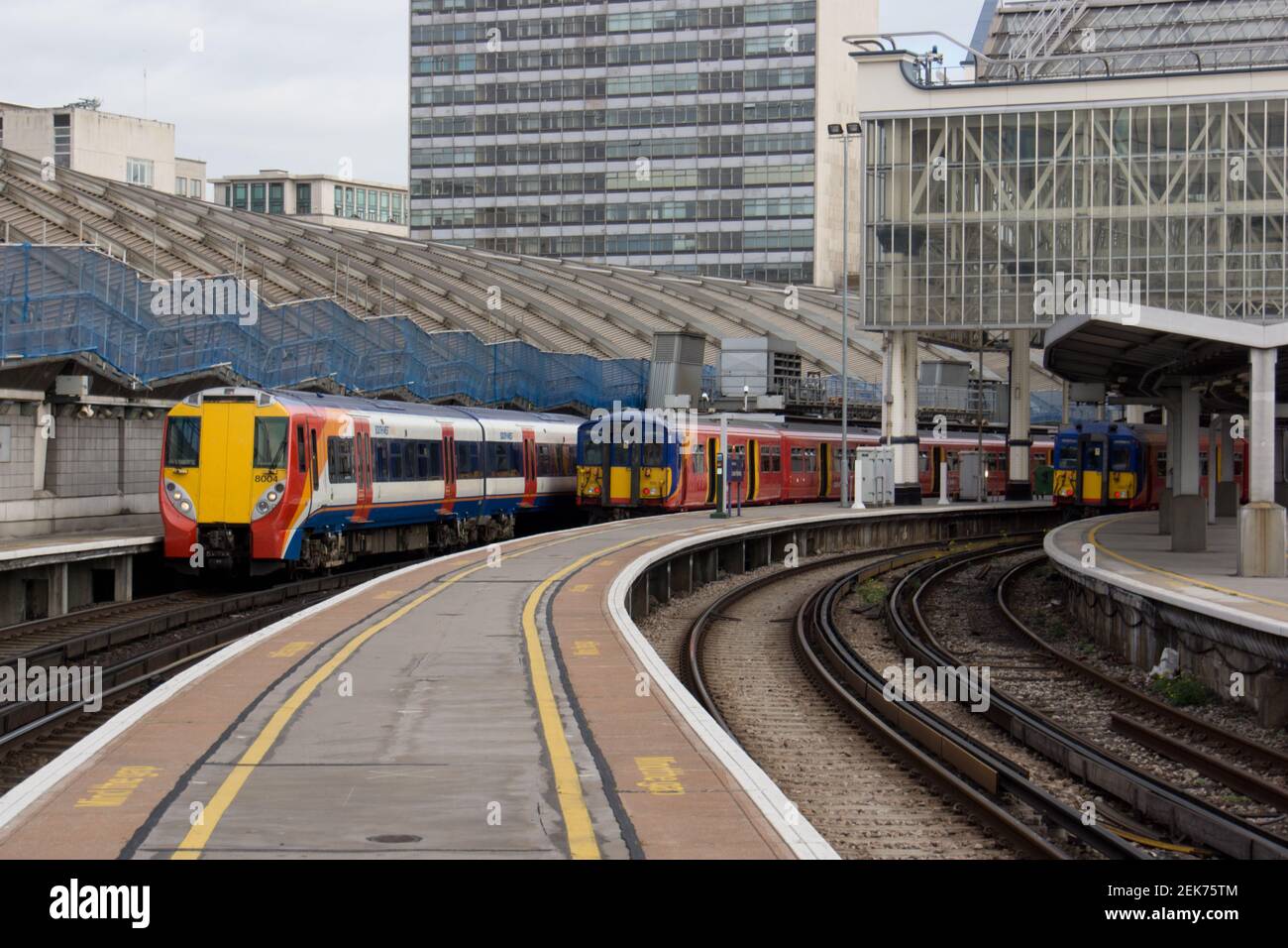 trains at London Waterloo station in London Stock Photo - Alamy