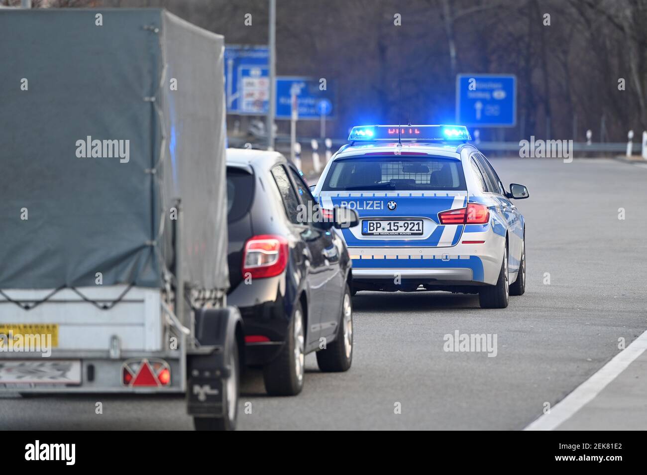 Kiefersfelden, Deutschland. 23rd Feb, 2021. Border controls at the ...