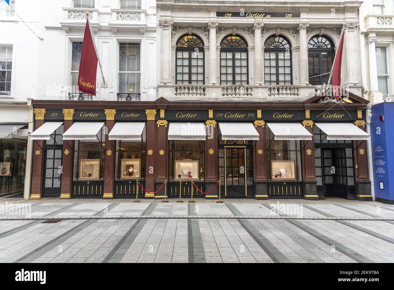 The shopfront of the Cartier store in the prestigious New Bond Street. Photo by Dave Rushen SOPA Images Sipa USA Stock Photo Alamy