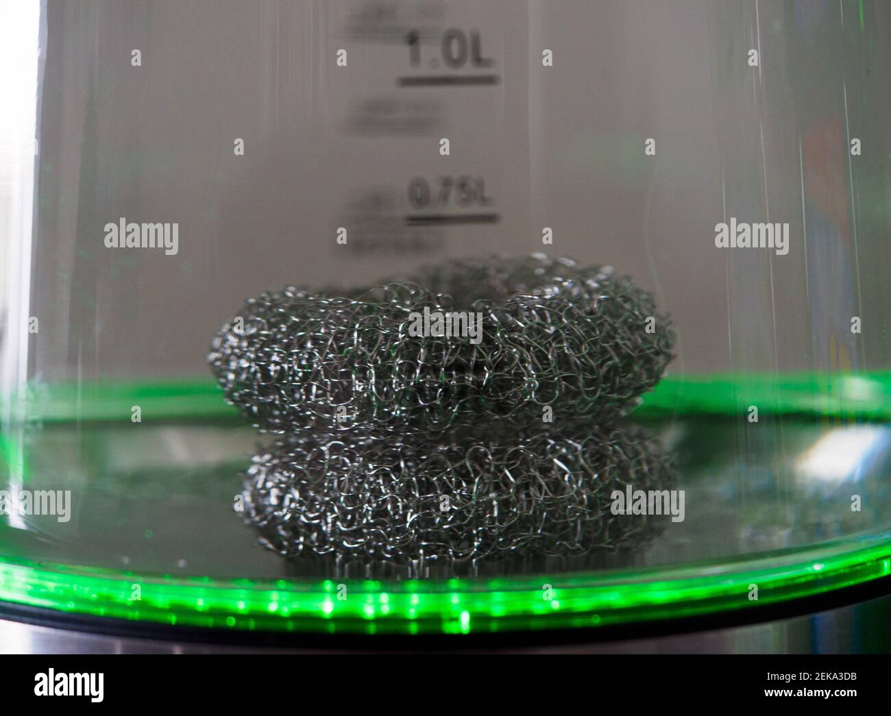 Limescale kettle hires stock photography and images Alamy