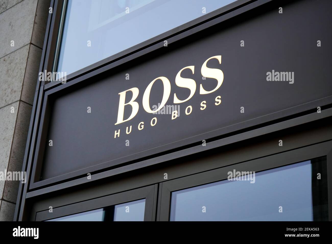Shop logo of a Hugo Boss designer store on Königsallee in Düsseldorf.  Königsallee is Düsseldorf's luxury shopping boulevard Stock Photo - Alamy