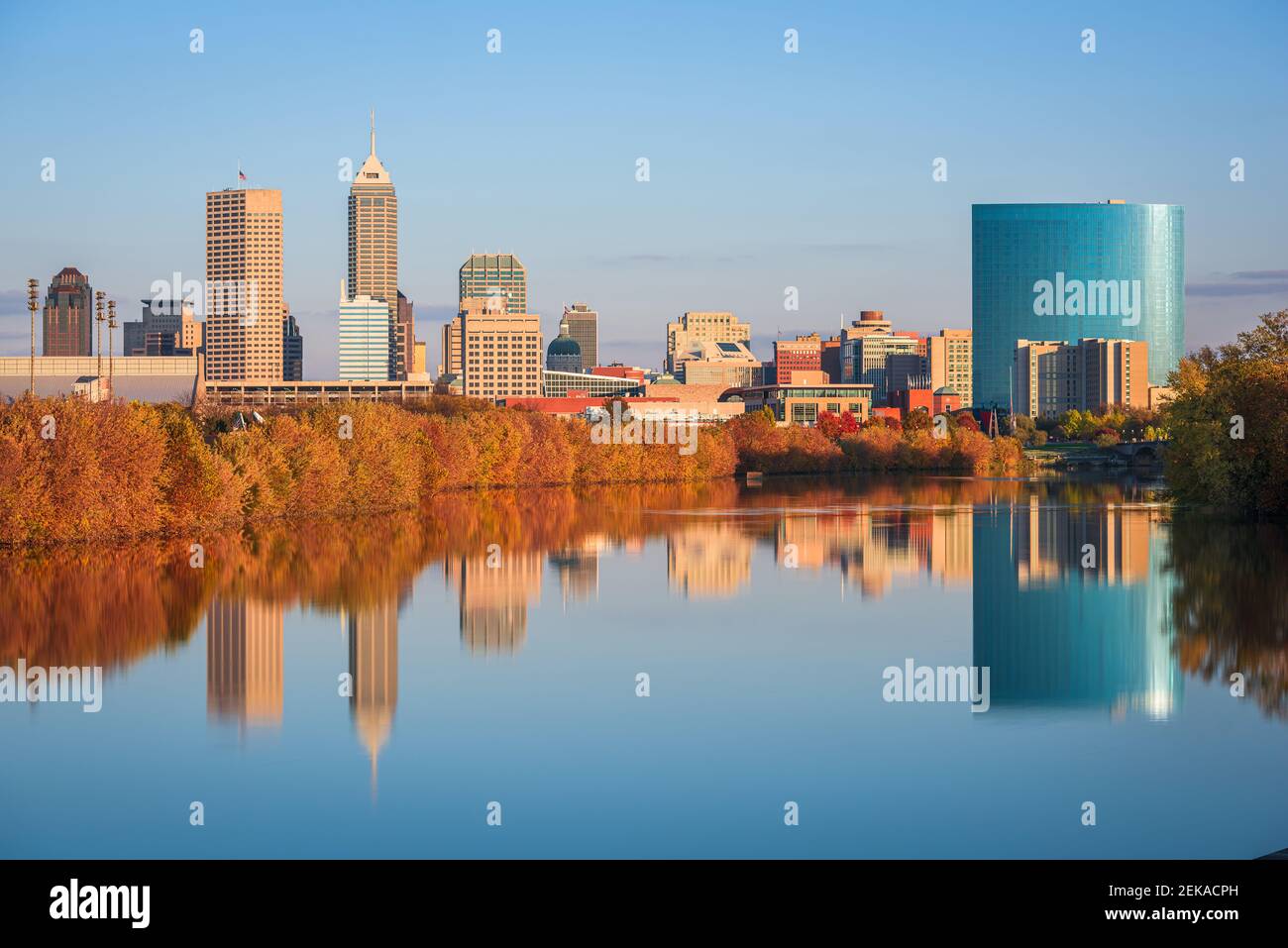 Downtown skyline white river indianapolis hires stock photography and