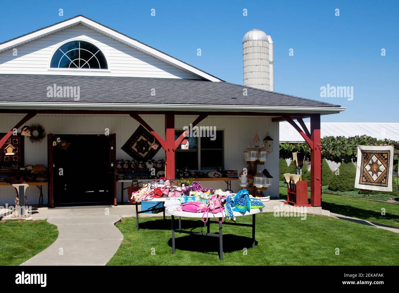Facade of a farmhouse, Amish Farm, Lancaster, Pennsylvania, USA Stock