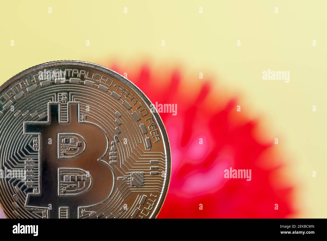 Bitcoin vs currency hi-res stock photography and images - Alamy