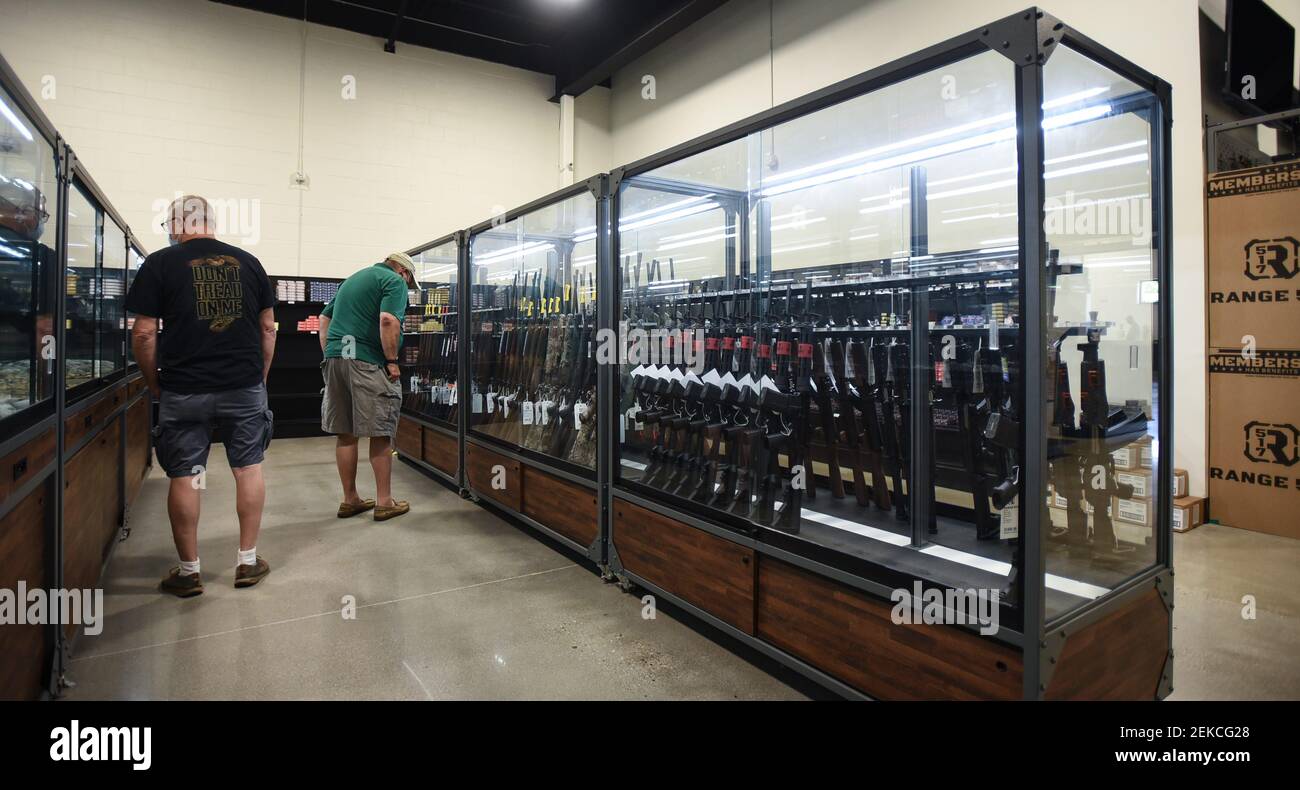 The sales floor at Range 517 in Delta Township, MI, pictured Thursday, July 30, 2020, Md7 4278 (Photo by Matthew Dae Smith/Lansing State Journal/USA Today Network/Sipa USA) Stock Photo