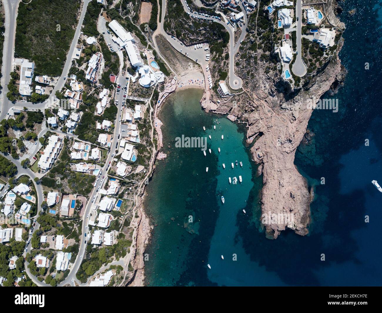 Coastal town aerial hi-res stock photography and images - Alamy