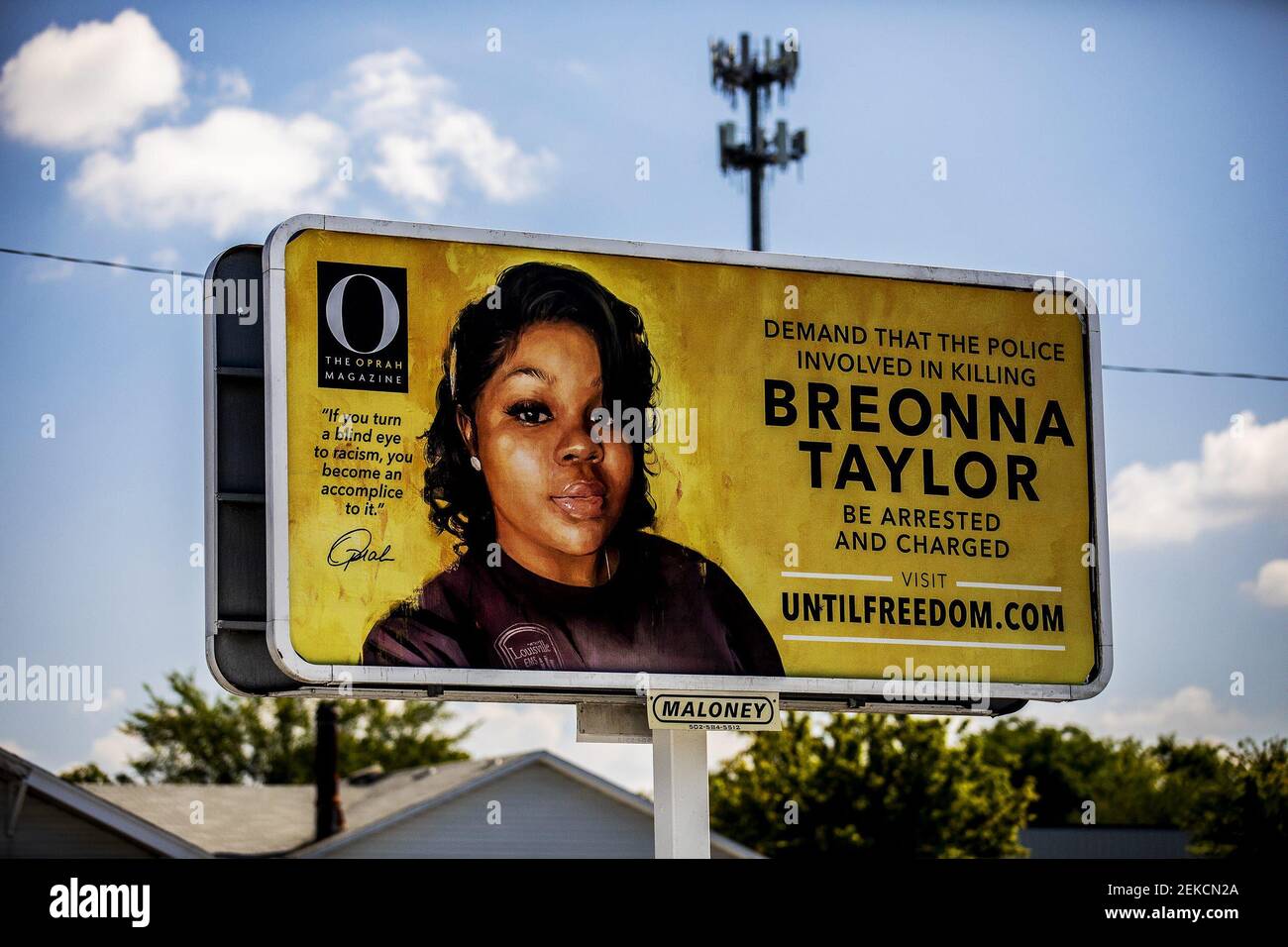 A Breonna Taylor billboard near Dixie Hwy. and Brick Kiln Ln. Fri, Aug. 7, 2020. Breonna Billboard Dixie Brickkiln 002 4l5a0046 Protests are happening around the country and the world against racism and police brutality and in favor of the Black Lives Matter Movement after the deaths of George Floyd and Breonna Taylor by police officers. Some protesters have made calls to defund the police departments where incidents of abuse have been reported. (Photo by Jeff Faughender/Courier Journal/USA Today Network/Sipa USA) Stock Photo