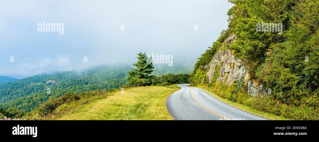 road in mountains, Blue Ridge Parkway, North Carolina, USA Stock Photo