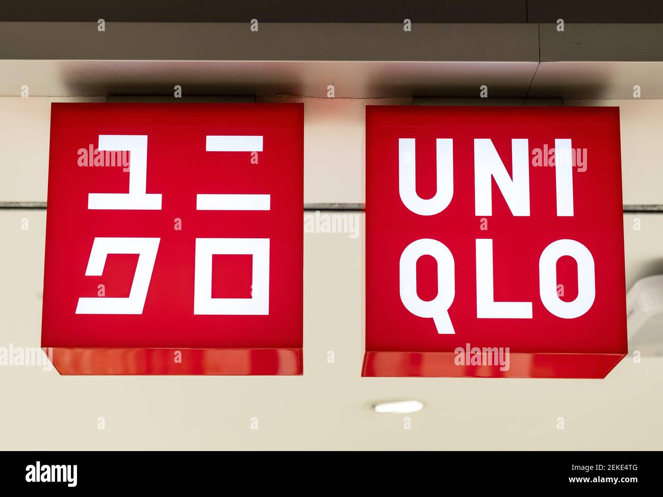 Japanese clothing brand Uniqlo logo in Hong Kong. (Photo by Budrul Chukrut  / SOPA Images/Sipa USA Stock Photo - Alamy