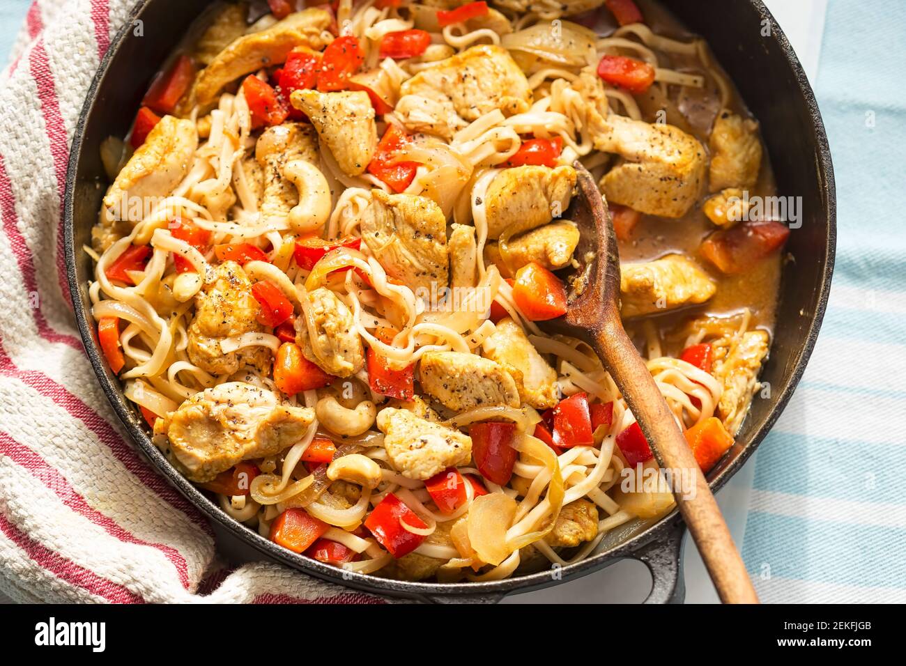 Noodle with hoisin soy sauce chicken, red pepper and peanuts Stock