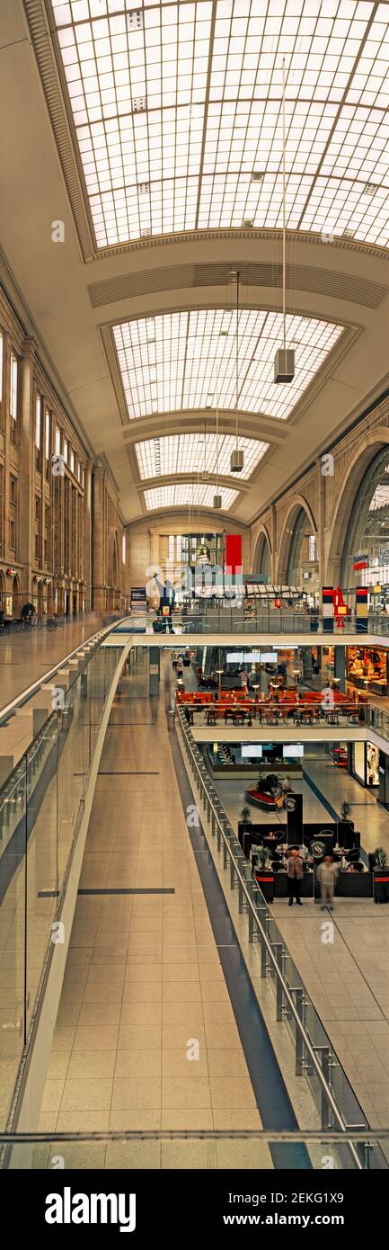 Interior view of Central Train Station, Leipzig, Saxony, Germany Stock Photo