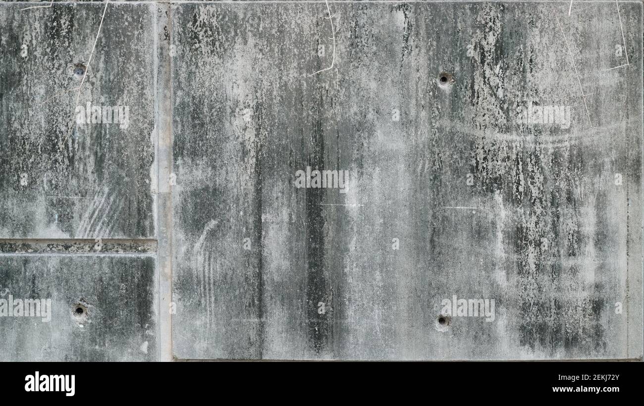 Damaged stone wall texture hi-res stock photography and images - Alamy