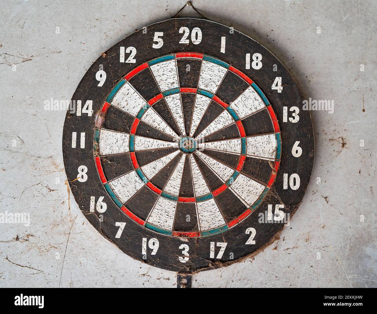 Old best sale dart board