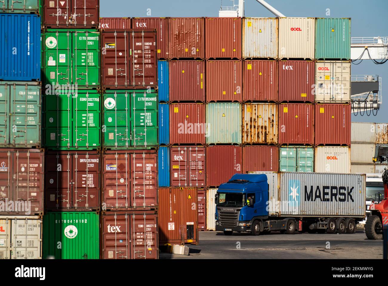 Port of Duisburg Ruhrort, container handling at DeCeTe, Duisburg ...