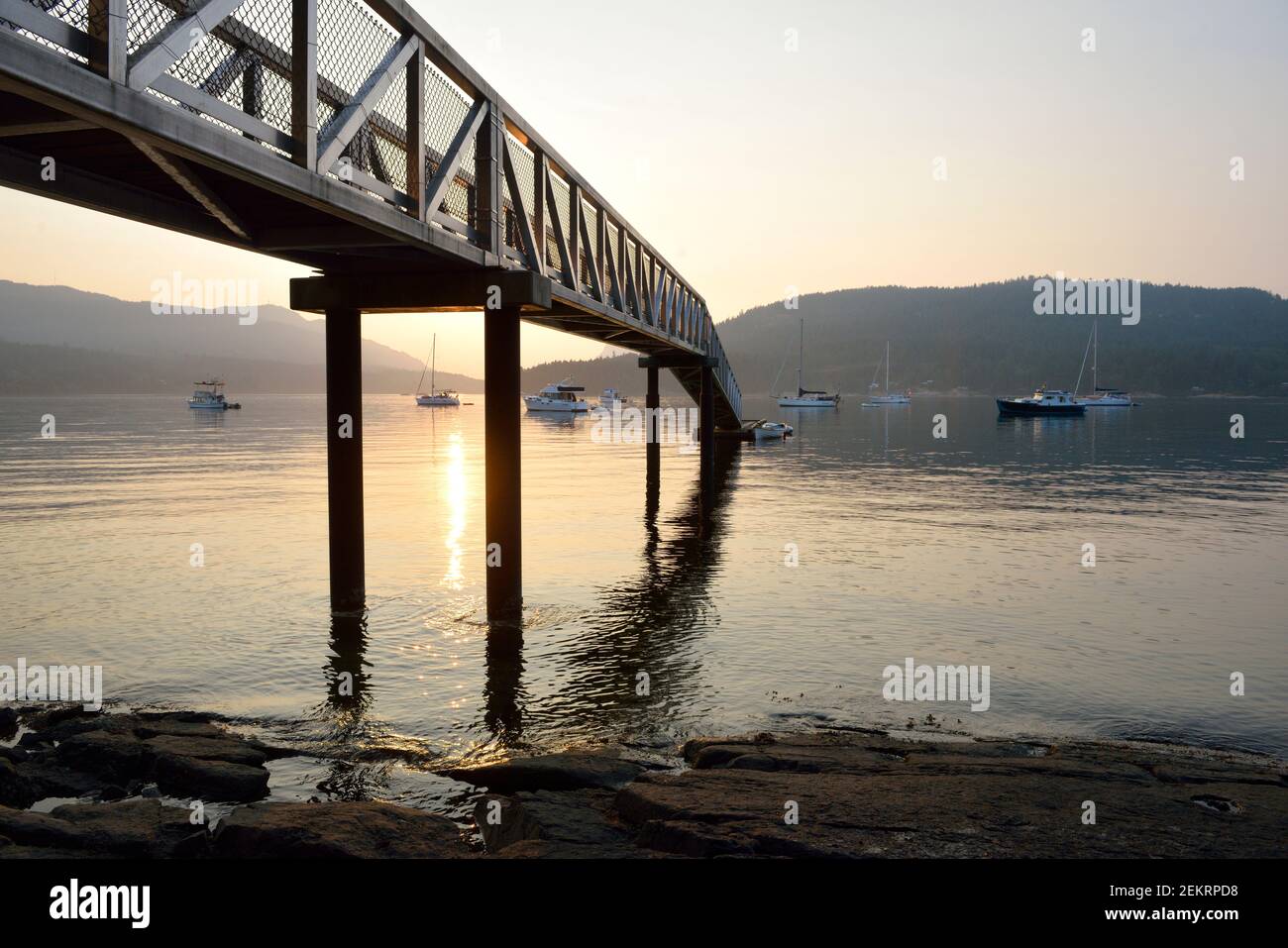 The dinghy dock hi-res stock photography and images - Alamy