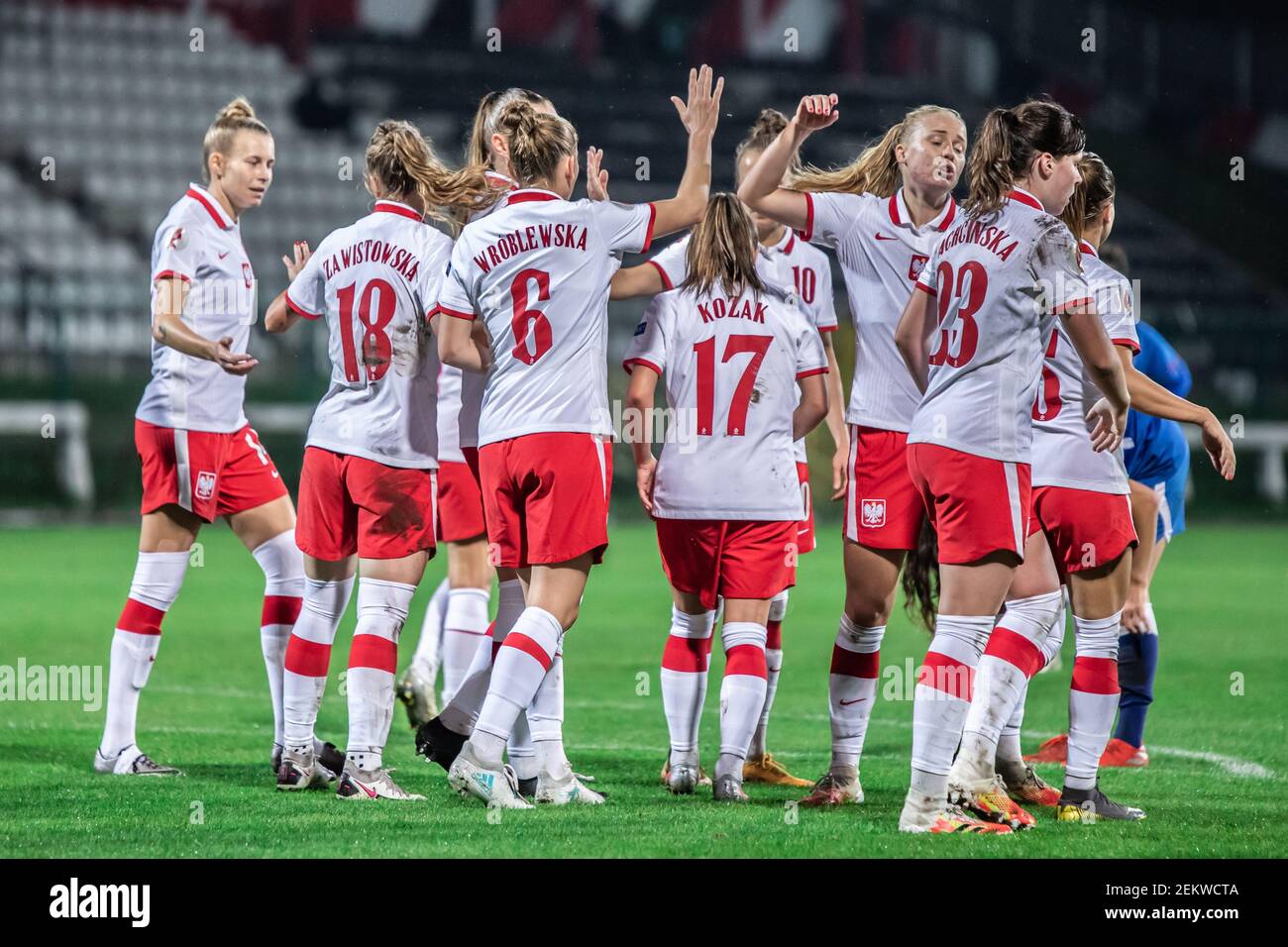 Poland women's football team celebrate a goal during the UEFA Women's EURO  2021 qualifying match between Poland and Azerbaijan at Polonia Stadium.  (Final score; Poland 3:0 Azerbaijan) (Photo by Mikolaj Barbanell /