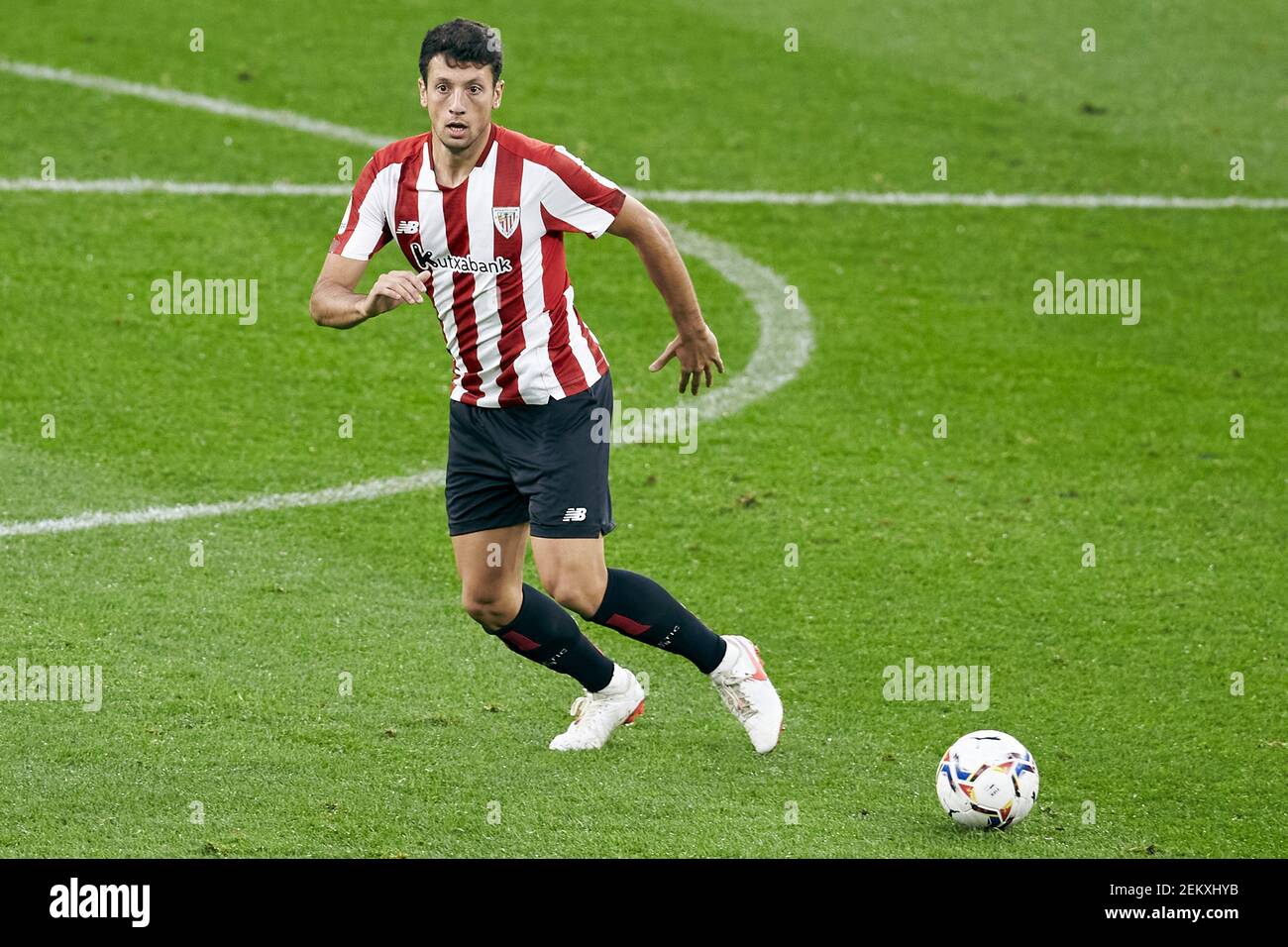Jon Morcillo of Athletic Club and Jesus Navas of Sevilla CF during the