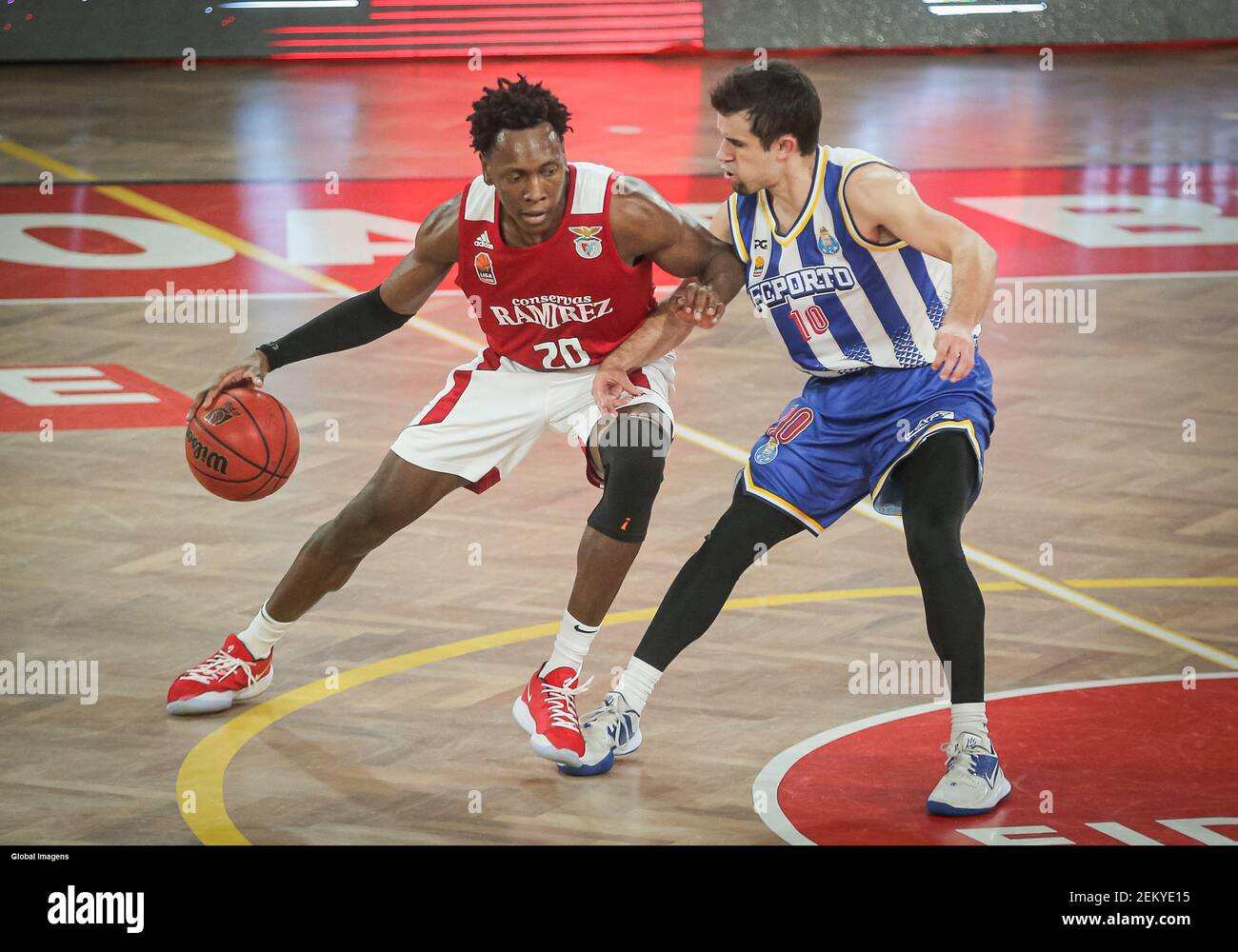 Lisbon, 11/7/2020 - Sport Lisboa e Benfica hosted this afternoon at the  Fidelidade pavilion at EstÃƒÂ¡dio da Luz, FC.Porto in the game of the 6th  round of the LPB Placard Basketball 2020/21.