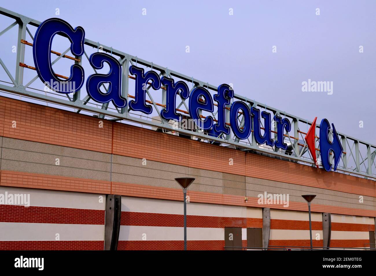 Carrefour hypermarket logo seen in Marseille.Carrefour France has placed  82% of its workforce on short-time work because of reduced activity due to  Covid-19. 78,000 employees are affected by this measure Stock Photo - Alamy