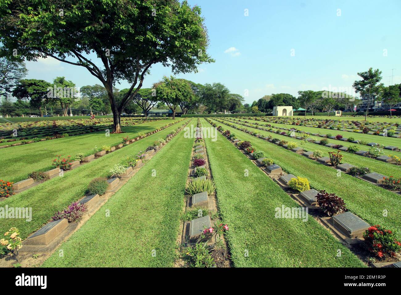 KANCHANABURI, THAILAND - MARCH 18, 2018 Commonwealth war graves, Kanchanaburi War Cemetery stone of remembrance and plot 8 Stock Photo