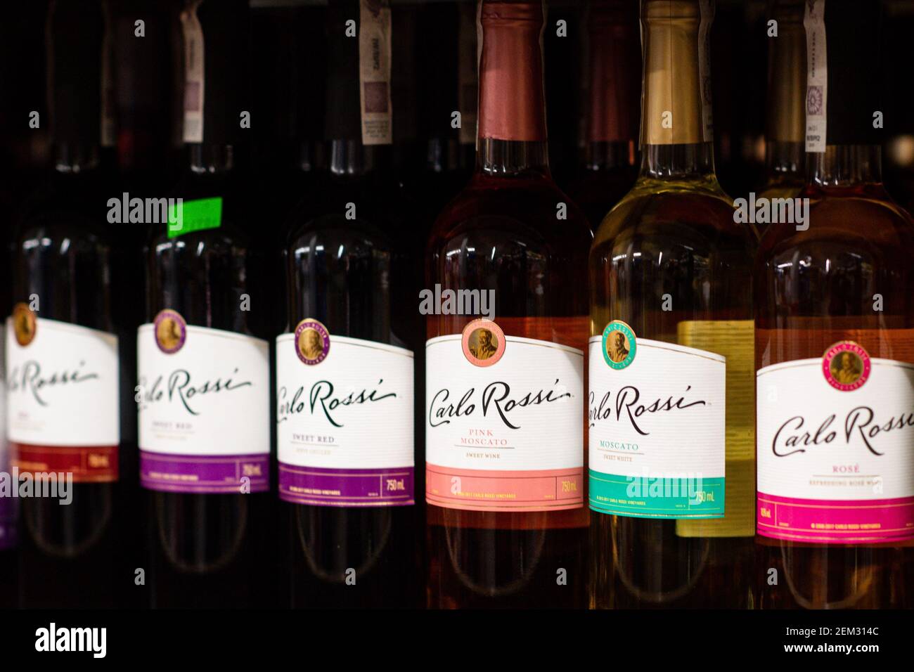 Carlo Rossi wine seen at the grocery store. (Photo by Mateusz Slodkowski /  SOPA Images/Sipa USA Stock Photo - Alamy