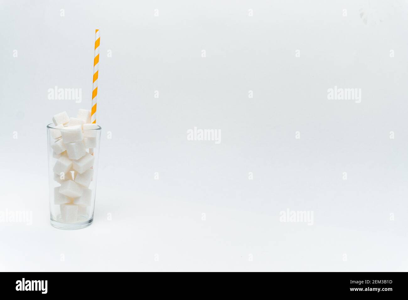Lump of straw hi-res stock photography and images - Alamy
