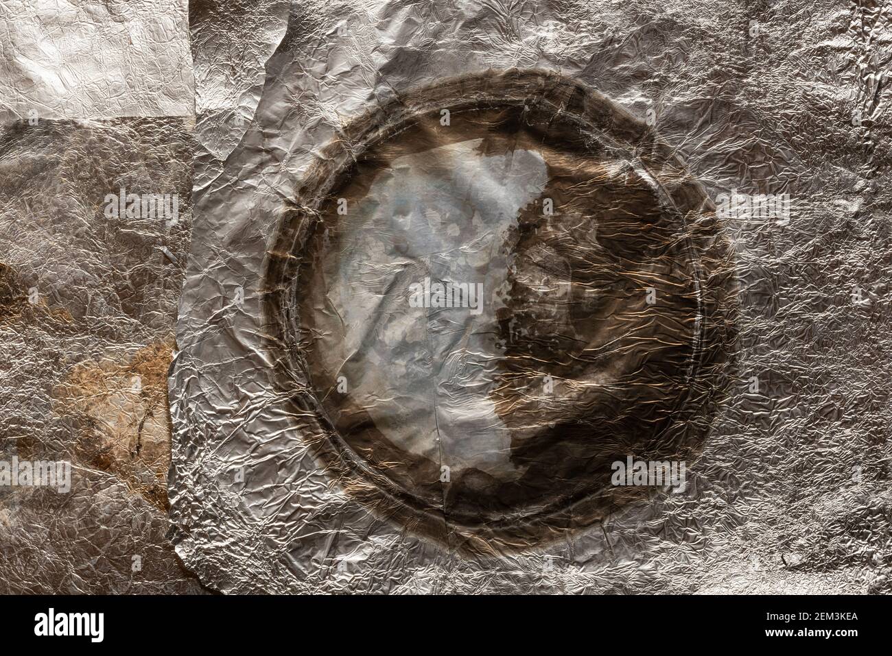 Chemical reactions of aluminium foil in contact with different metal